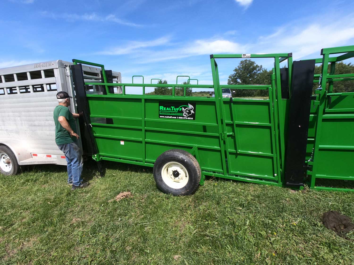 portable loading chute